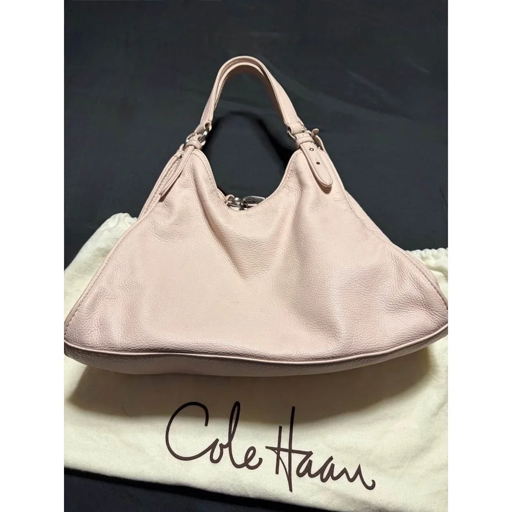 Cole Haan Blush Pink Pebbled Leather Hobo Shoulder Bag Dust Bag Wristlet EUC